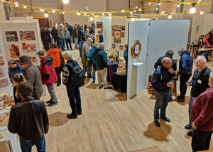 Photo of crowd at past woodworkers show at the American Legion Hall.