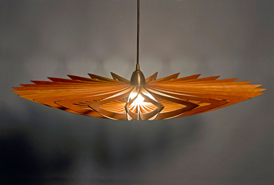 Photo of starfish lamp created by Seth Rolland.